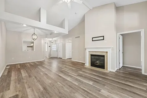 18523 Orchard Trail Lakeville MN 55044