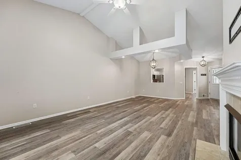 18523 Orchard Trail Lakeville MN 55044