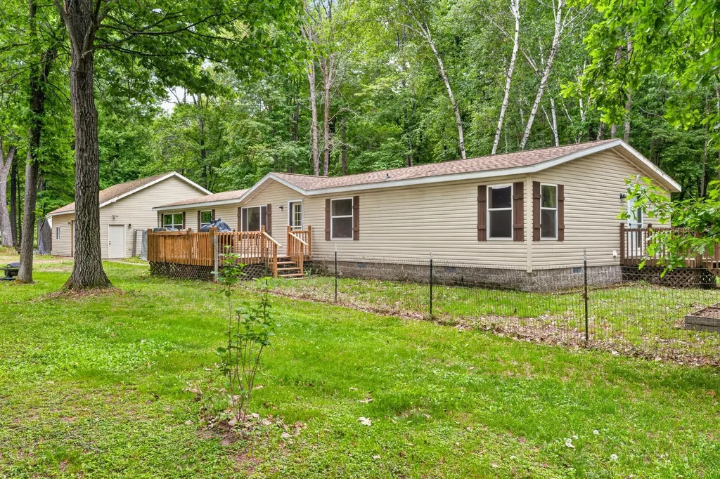 20856 Paradise Lane Brainerd MN 56401