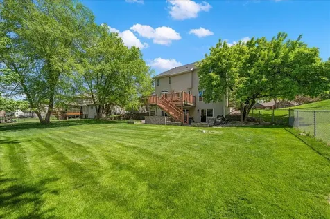 139 Ridge Way Mahtomedi MN 55115