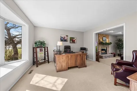 139 Ridge Way Mahtomedi MN 55115