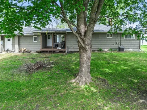 5751 County Road 6 SW Howard Lake MN 55349