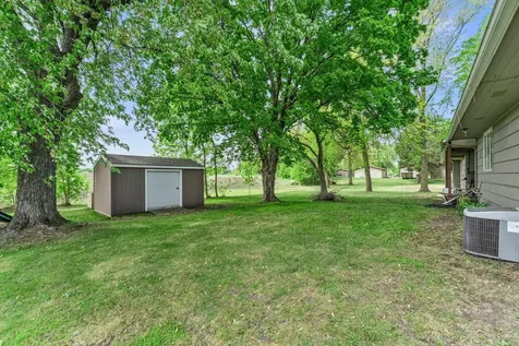 5751 County Road 6 SW Howard Lake MN 55349