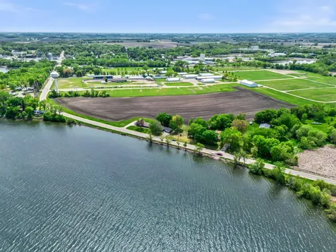 5751 County Road 6 SW Howard Lake MN 55349