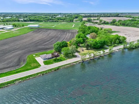 5751 County Road 6 SW Howard Lake MN 55349