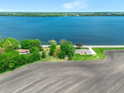 5751 County Road 6 SW Howard Lake MN 55349