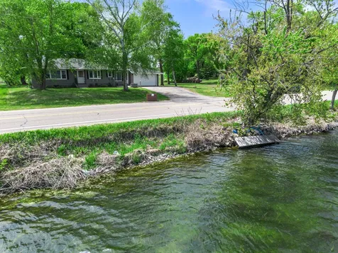 5751 County Road 6 SW Howard Lake MN 55349