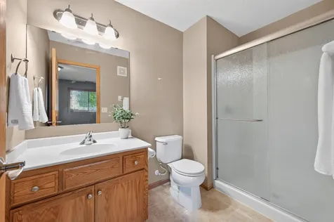 11631 Prospect Curve Woodbury MN 55129