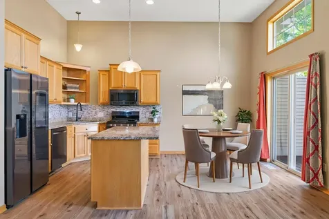 11631 Prospect Curve Woodbury MN 55129