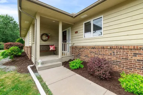 1311 Marthaler Lane West Saint Paul MN 55118
