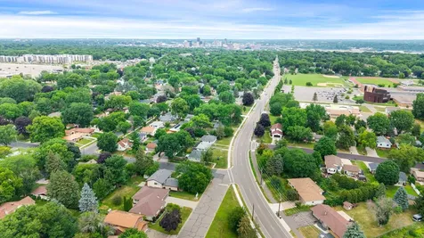 1311 Marthaler Lane West Saint Paul MN 55118
