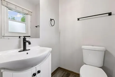 9030 45th Avenue N New Hope MN 55428