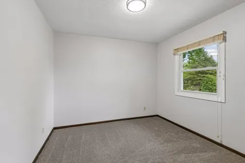 9030 45th Avenue N New Hope MN 55428