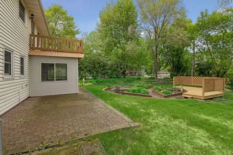 9030 45th Avenue N New Hope MN 55428