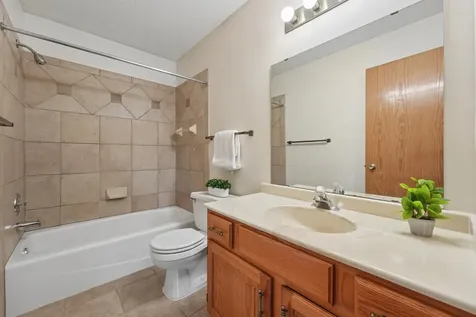 9905 54th Place N Plymouth MN 55442