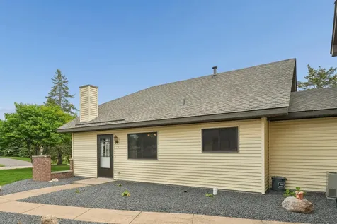 9905 54th Place N Minneapolis MN 55442