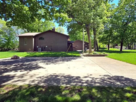 32878 Spunk Tree Circle Avon MN 56310