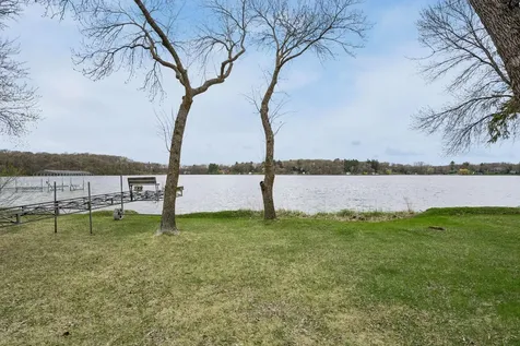 4692 115th Avenue Clear Lake MN 55319