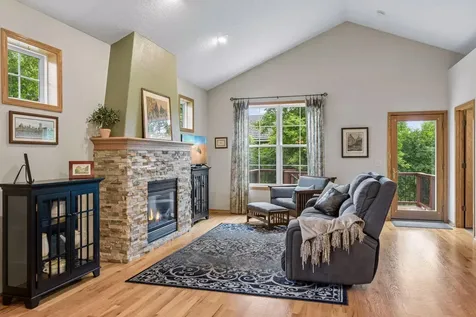 10502 Mississippi Circle N Brooklyn Park MN 55443