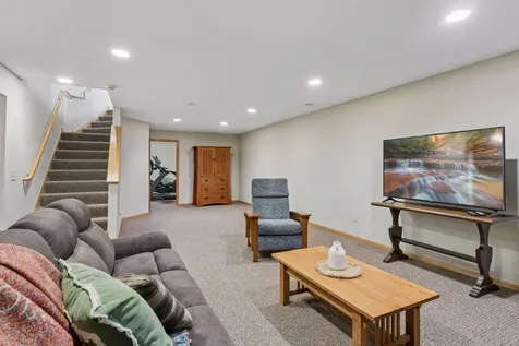10502 Mississippi Circle N Brooklyn Park MN 55443