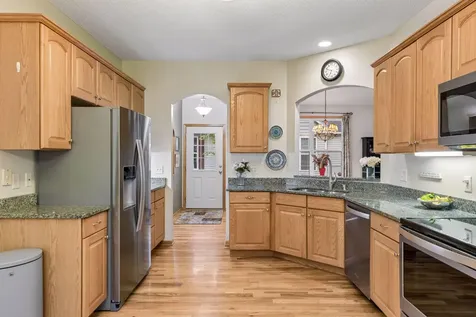10502 Mississippi Circle N Brooklyn Park MN 55443