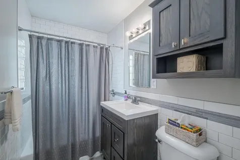 2845 Sumter Avenue S Saint Louis Park MN 55426