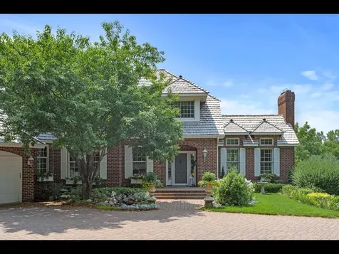 7180 Kenmare Drive Bloomington MN 55438