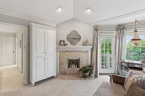 7180 Kenmare Drive Bloomington MN 55438