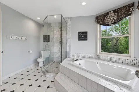 7180 Kenmare Drive Bloomington MN 55438