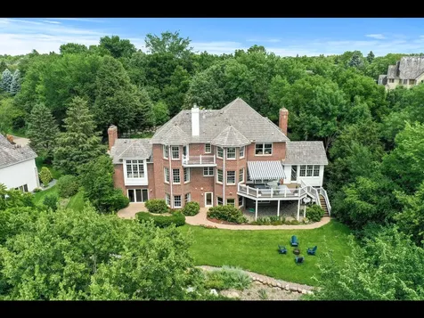 7180 Kenmare Drive Bloomington MN 55438
