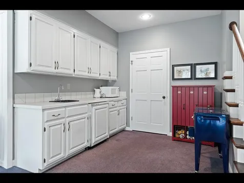 7180 Kenmare Drive Bloomington MN 55438