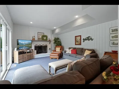 7180 Kenmare Drive Bloomington MN 55438