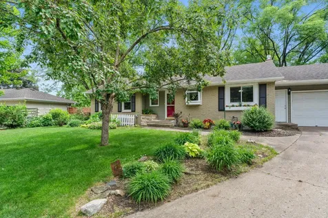 9528 Penn Circle Bloomington MN 55431