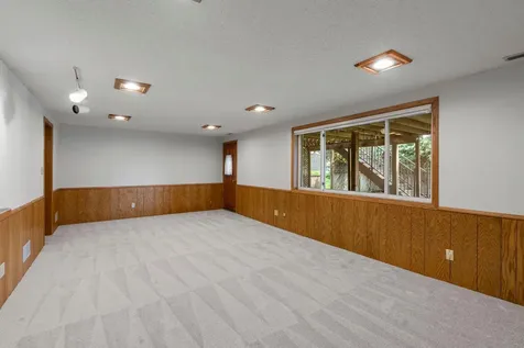 9528 Penn Circle Bloomington MN 55431