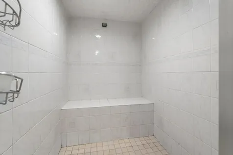 9528 Penn Circle Bloomington MN 55431