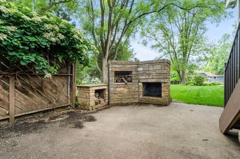 9528 Penn Circle Bloomington MN 55431