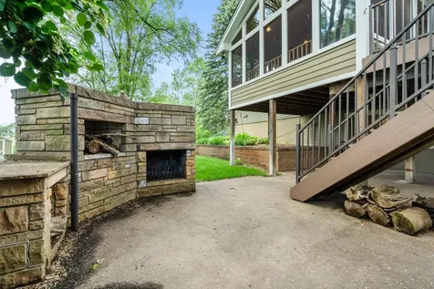9528 Penn Circle Bloomington MN 55431