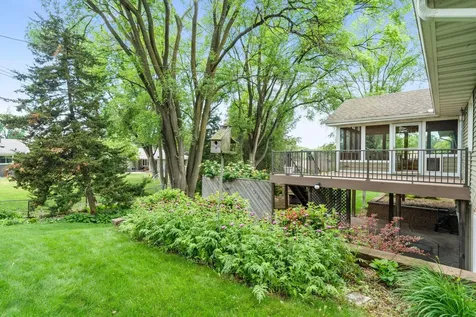 9528 Penn Circle Bloomington MN 55431