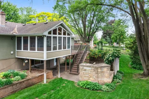 9528 Penn Circle Bloomington MN 55431