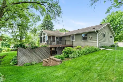 9528 Penn Circle Bloomington MN 55431