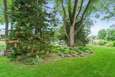 9528 Penn Circle Bloomington MN 55431