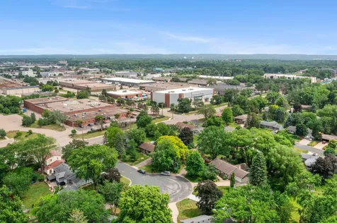 9528 Penn Circle Bloomington MN 55431