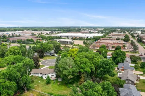 9528 Penn Circle Bloomington MN 55431