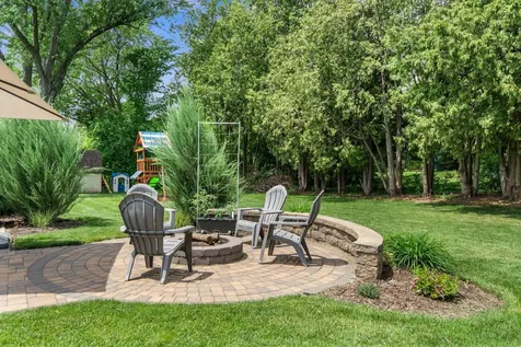 15620 2nd Avenue N Plymouth MN 55447