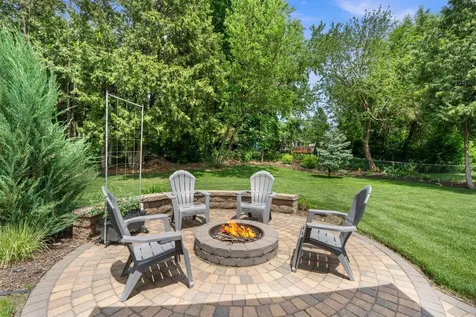 15620 2nd Avenue N Plymouth MN 55447