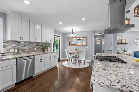 15620 2nd Avenue N Plymouth MN 55447