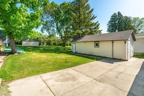 722 Spruce Street Fergus Falls MN 56537