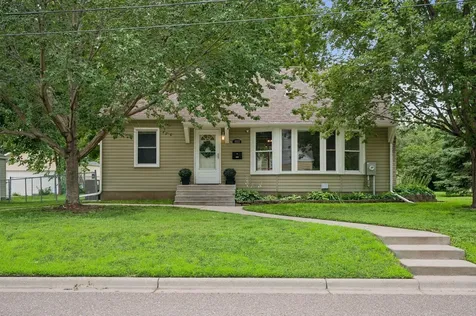 4957 Florida Avenue N Crystal MN 55428