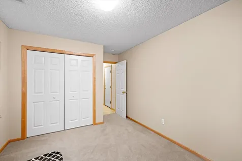 10756 Falling Water Lane Woodbury MN 55129
