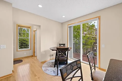 10756 Falling Water Lane Woodbury MN 55129